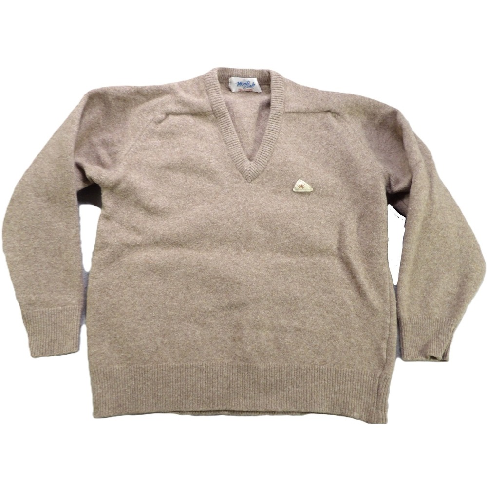 Monte Carlo Collection V-Neck Lambswool Sweater Beige 11 Classic Knit Warm Retro